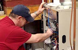 Contractingbusiness Com Sites Contractingbusiness com Files Uploads 2014 05 Service Tech Contractingbusiness Com Sites Contractingbusiness com Files Uploads 2014 05 Service Tech