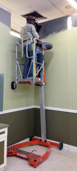 Contractingbusiness Com Sites Contractingbusiness com Files Uploads 2015 09 Jlg Lift Pod Ringling College 1 0 Contractingbusiness Com Sites Contractingbusiness com Files Uploads 2015 09 Jlg Lift Pod Ringling College 1 0