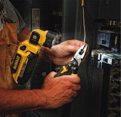 Contractingbusiness Com Sites Contractingbusiness com Files Uploads 2016 05 Dewaltlight2 0 Contractingbusiness Com Sites Contractingbusiness com Files Uploads 2016 05 Dewaltlight2 0