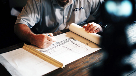 Www Contractingbusiness Com Sites Contractingbusiness com Files Technician With Blueprint