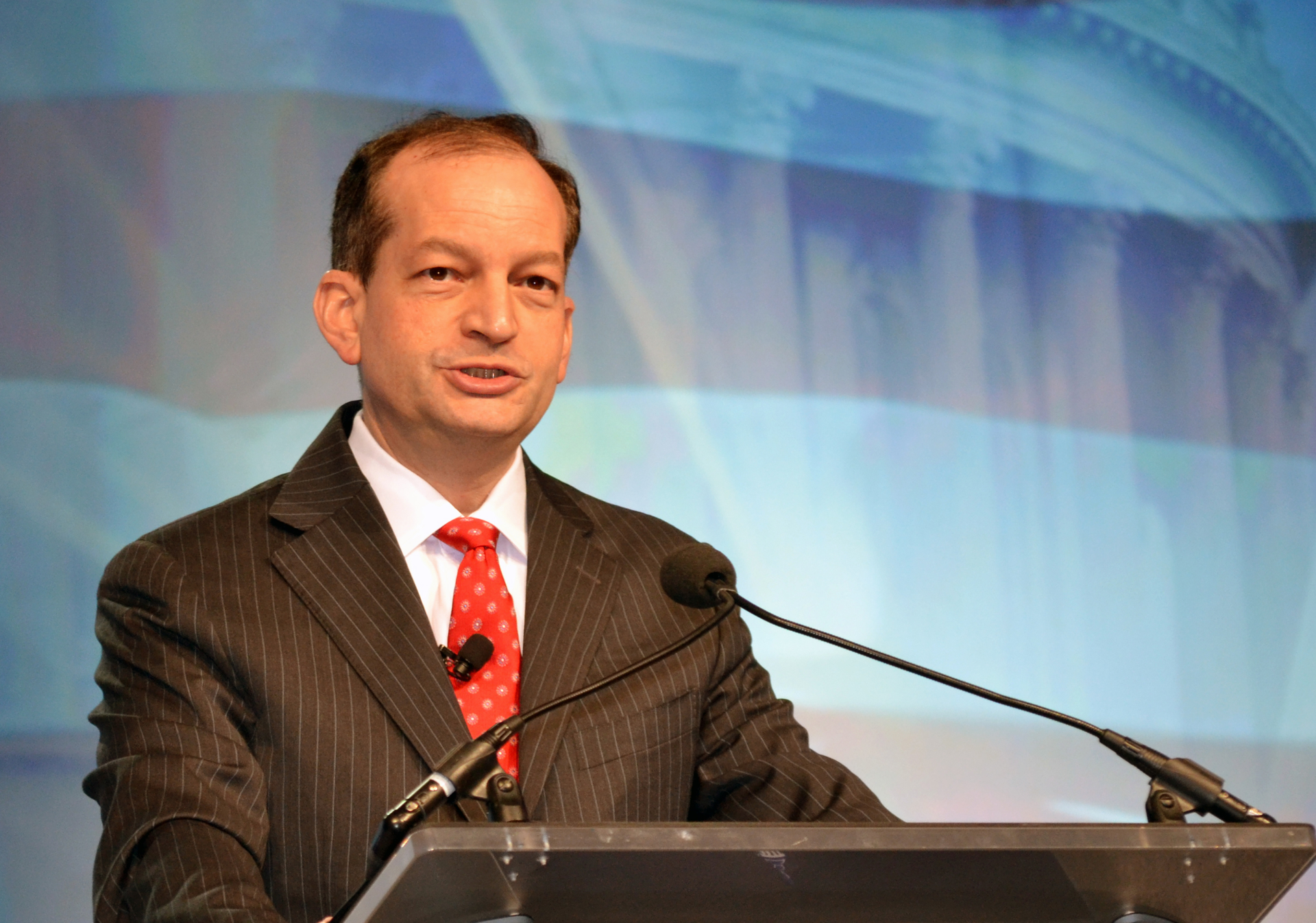 secretary labor acosta