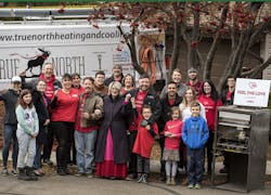 LennoxFeelLoveSteelFamilyFeatured LennoxFeelLoveSteelFamilyFeatured