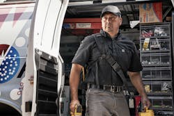 employee wearing Carhartt workwear employee wearing Carhartt workwear