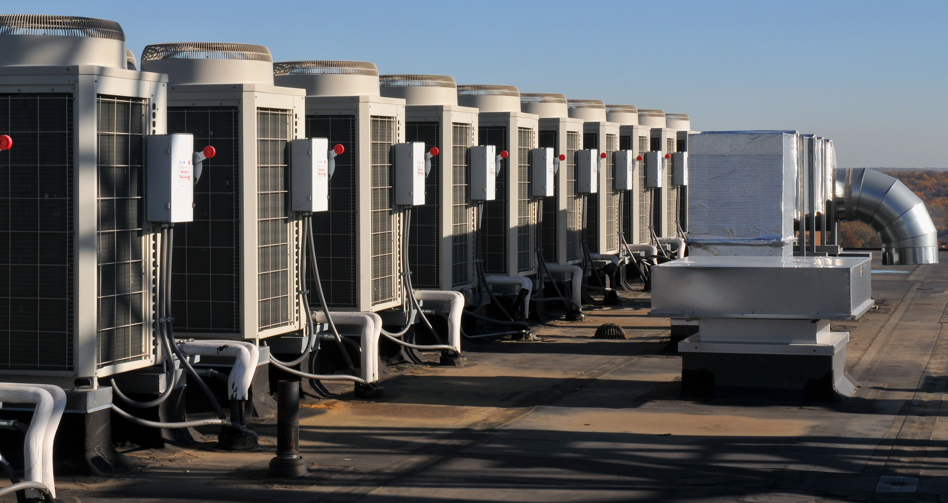 The 15 Mitsubishi R2 Series units on the roof of Towson City Center have freed up the 13th floor mechanical room which is now used as the buildingrsquos data center Photo courtesy Mitsubishi
