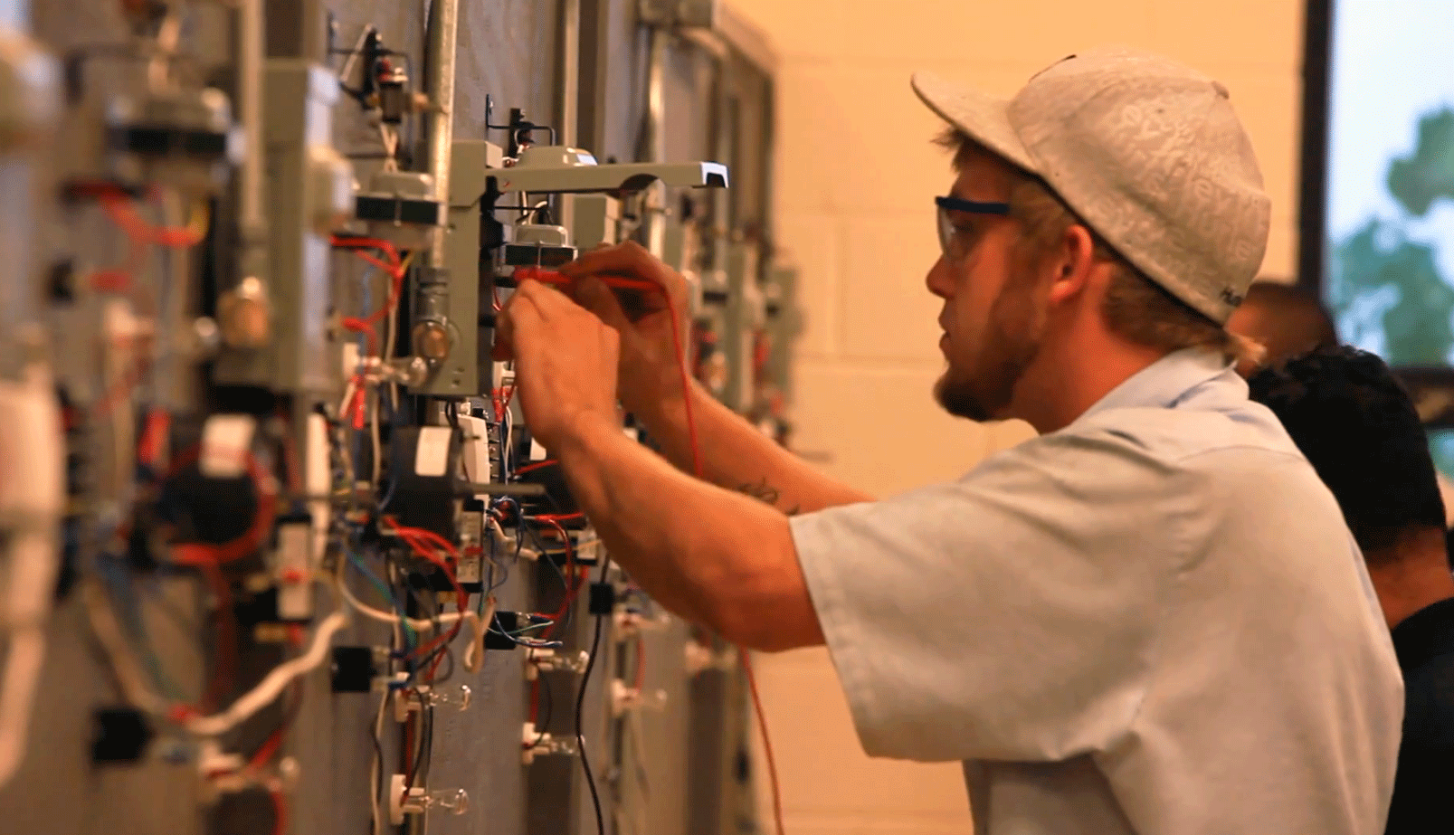 Photo taken from AHRI Rees Scholarship Foundation video