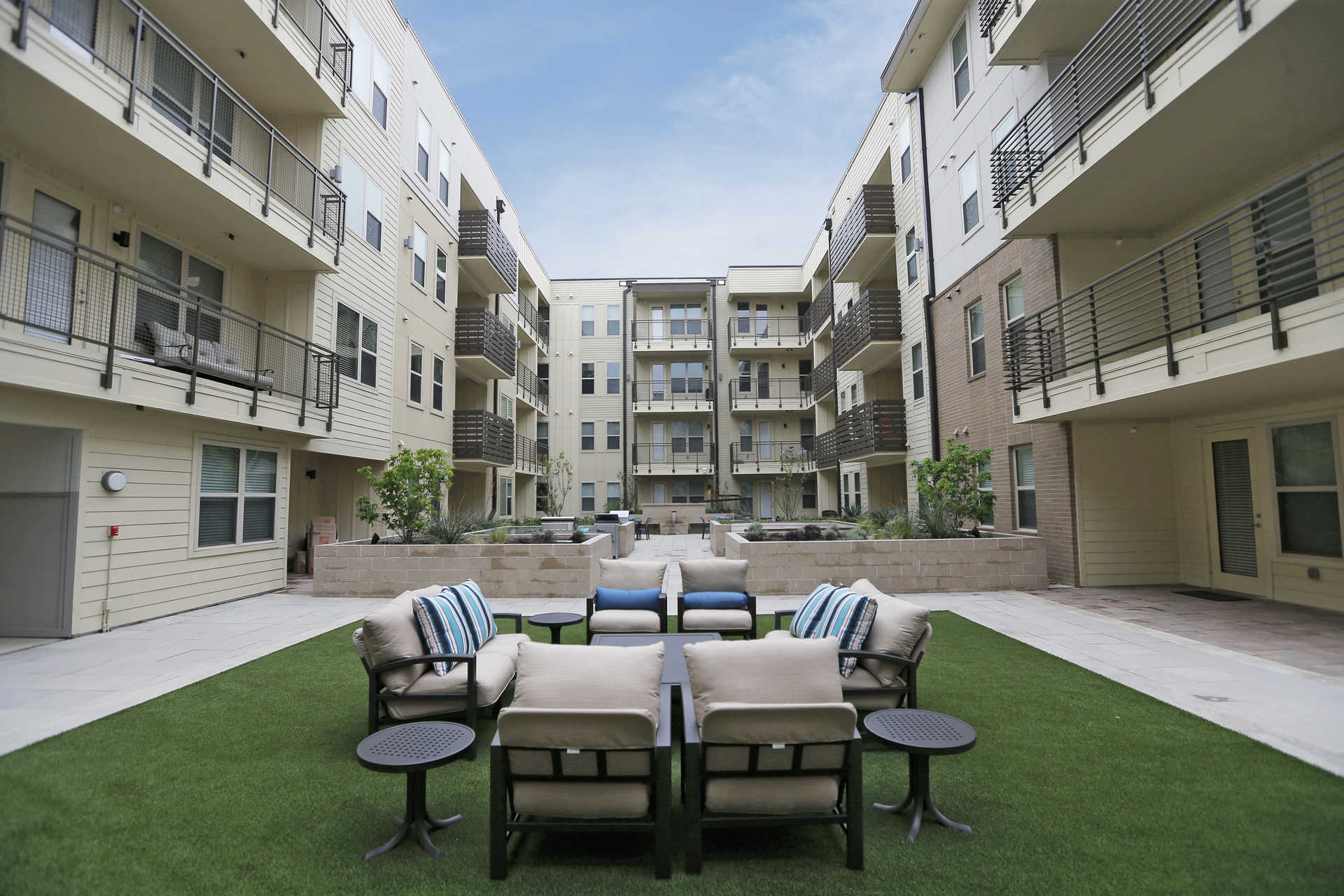 Discovery apartments.jpg