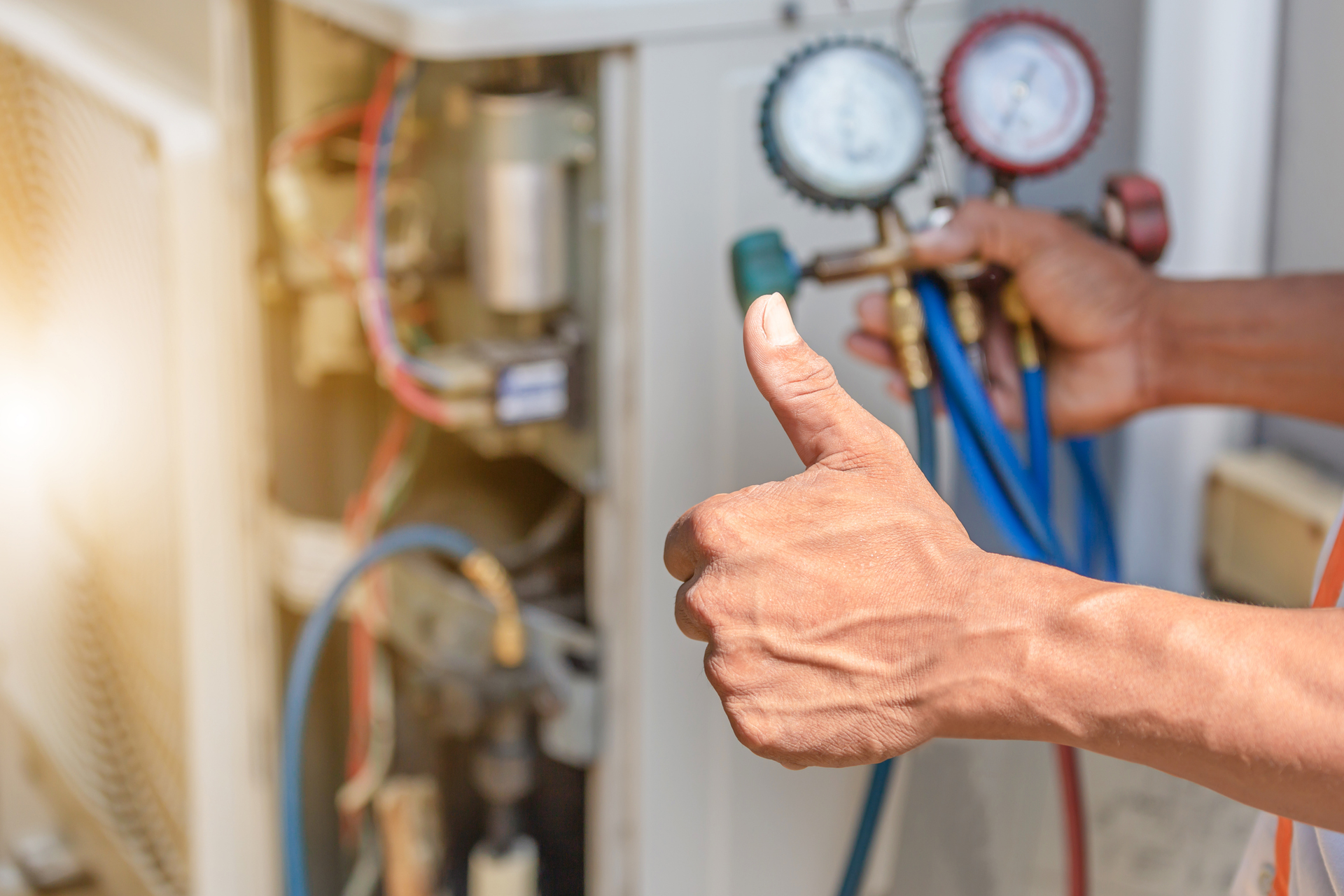 Technician Thumbs Up 5e5927d8b8e45