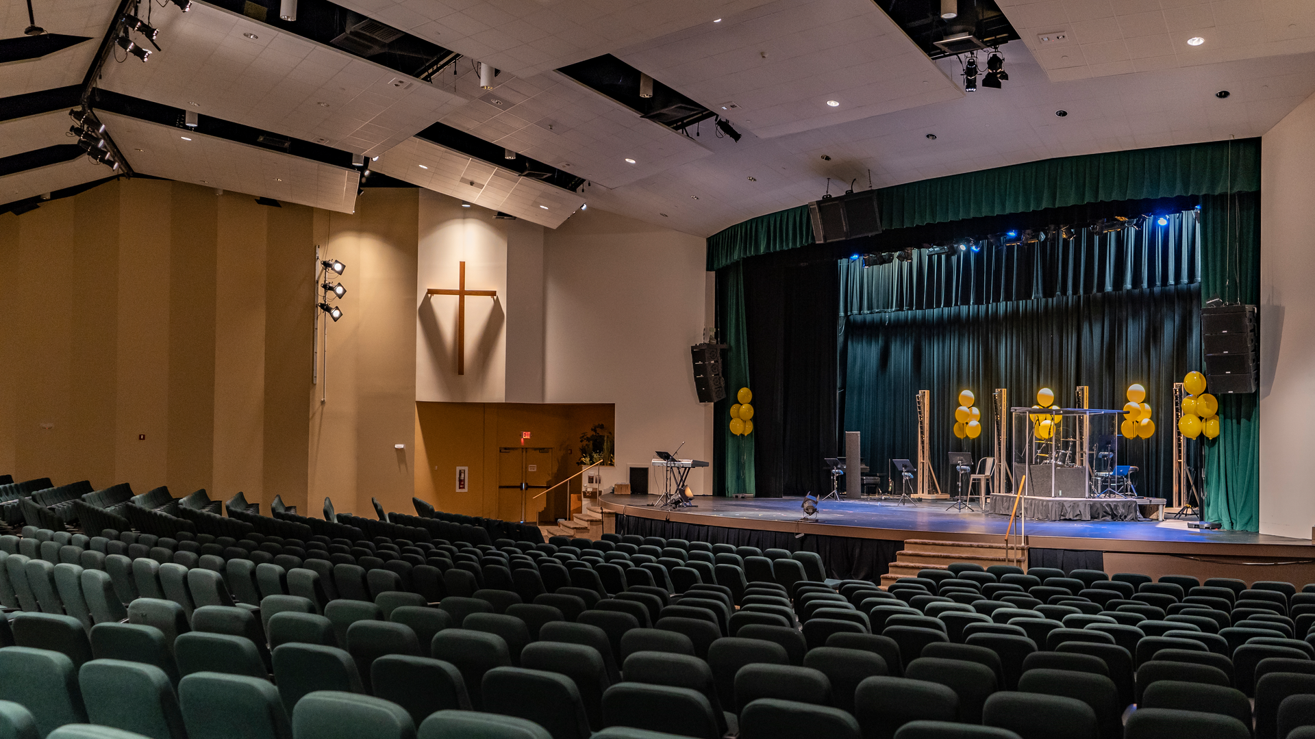 Walnut Hill Community Church, Bethel, Ct.