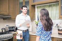 Customerandtechnician 5f3fc53554fa2 Customerandtechnician 5f3fc53554fa2