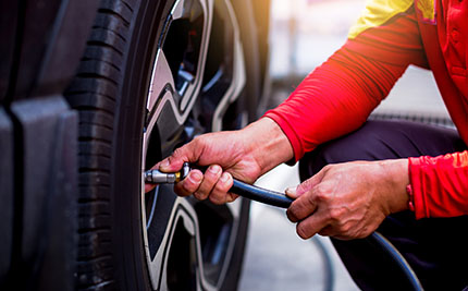 Inflating Tire 605ce0cf1216c