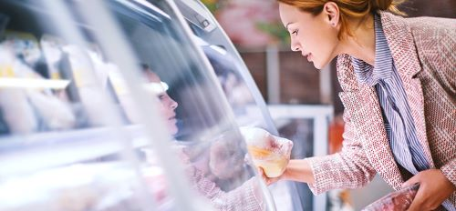 Woman Shopper 60aba5897eef9