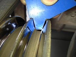 Sheave groove wear. Sheave groove wear.