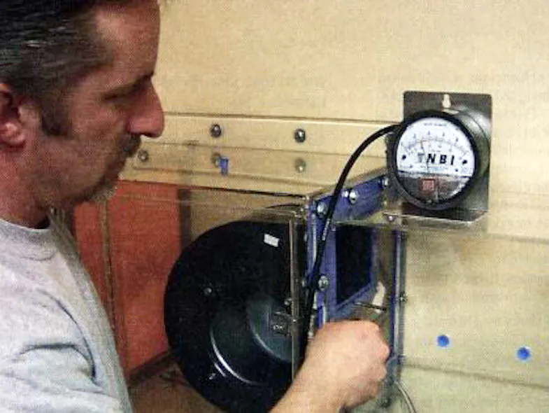 Static pressure measurements are used to determine airflow in a system.