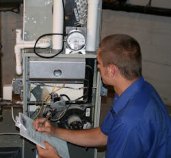 Taking a static pressure reading Taking a static pressure reading