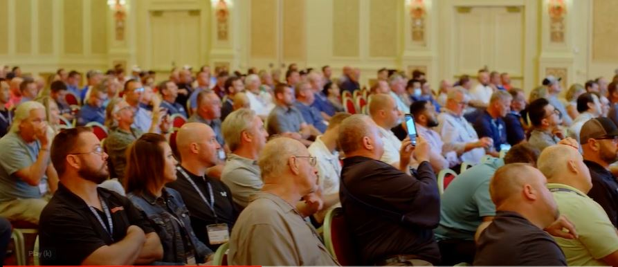 Carrier Dealer Meeting Focuses on New Regs Contracting Business