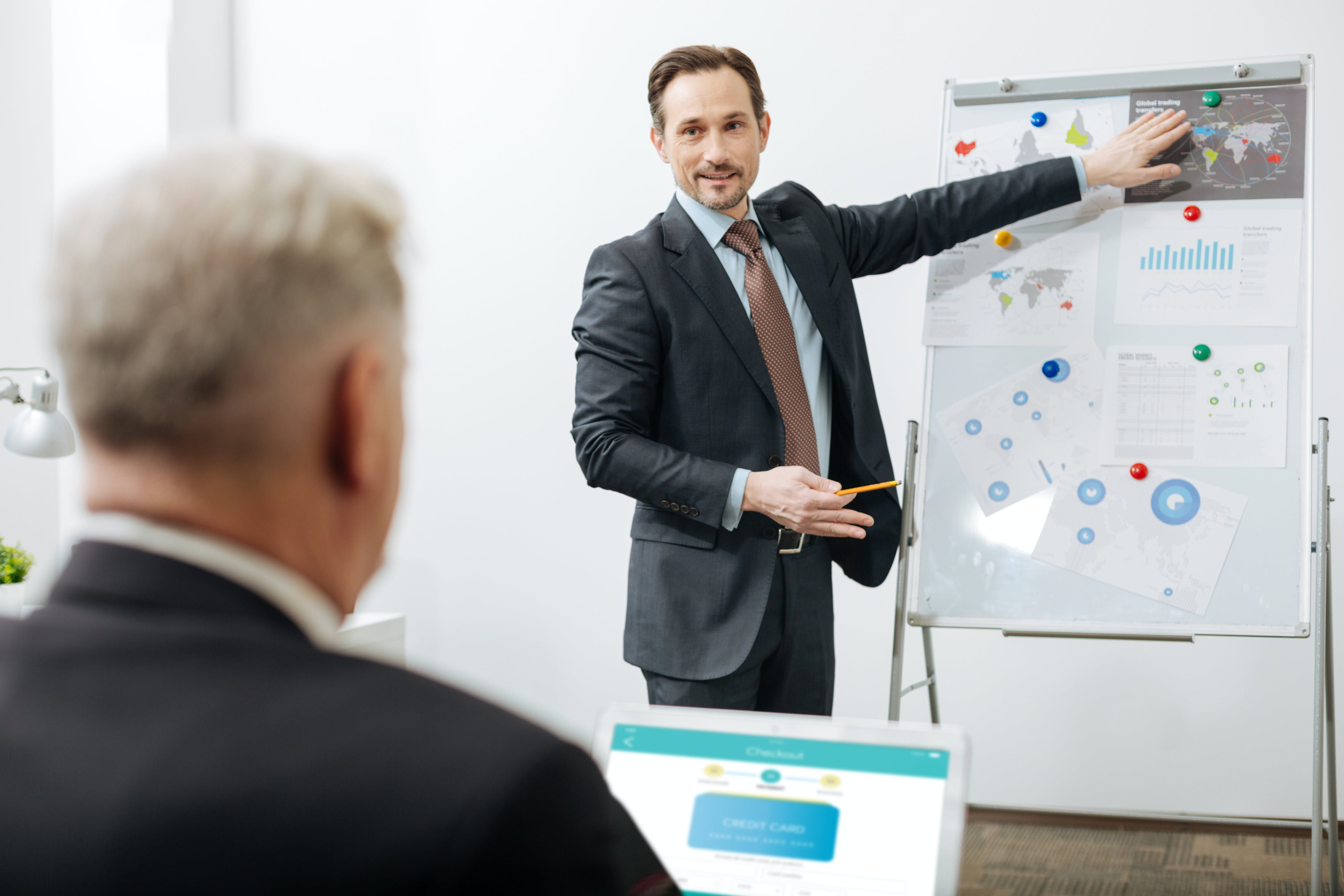 6570d7ed65a524001fa4fce8 Sales Presentation