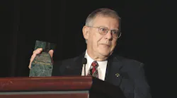 Ron Smith received the Service Roundtable 'Servant Leader' award during Comfortech 2005.