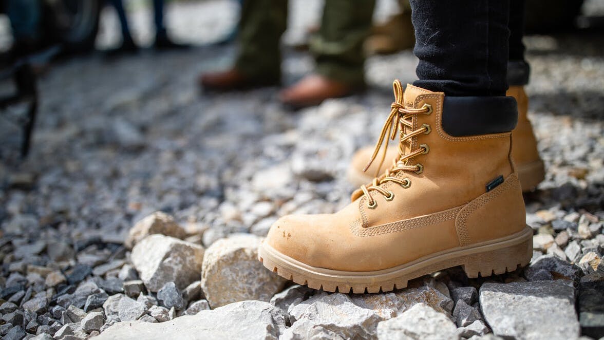 665dc90f2a29386d85320fca Boots On Ground