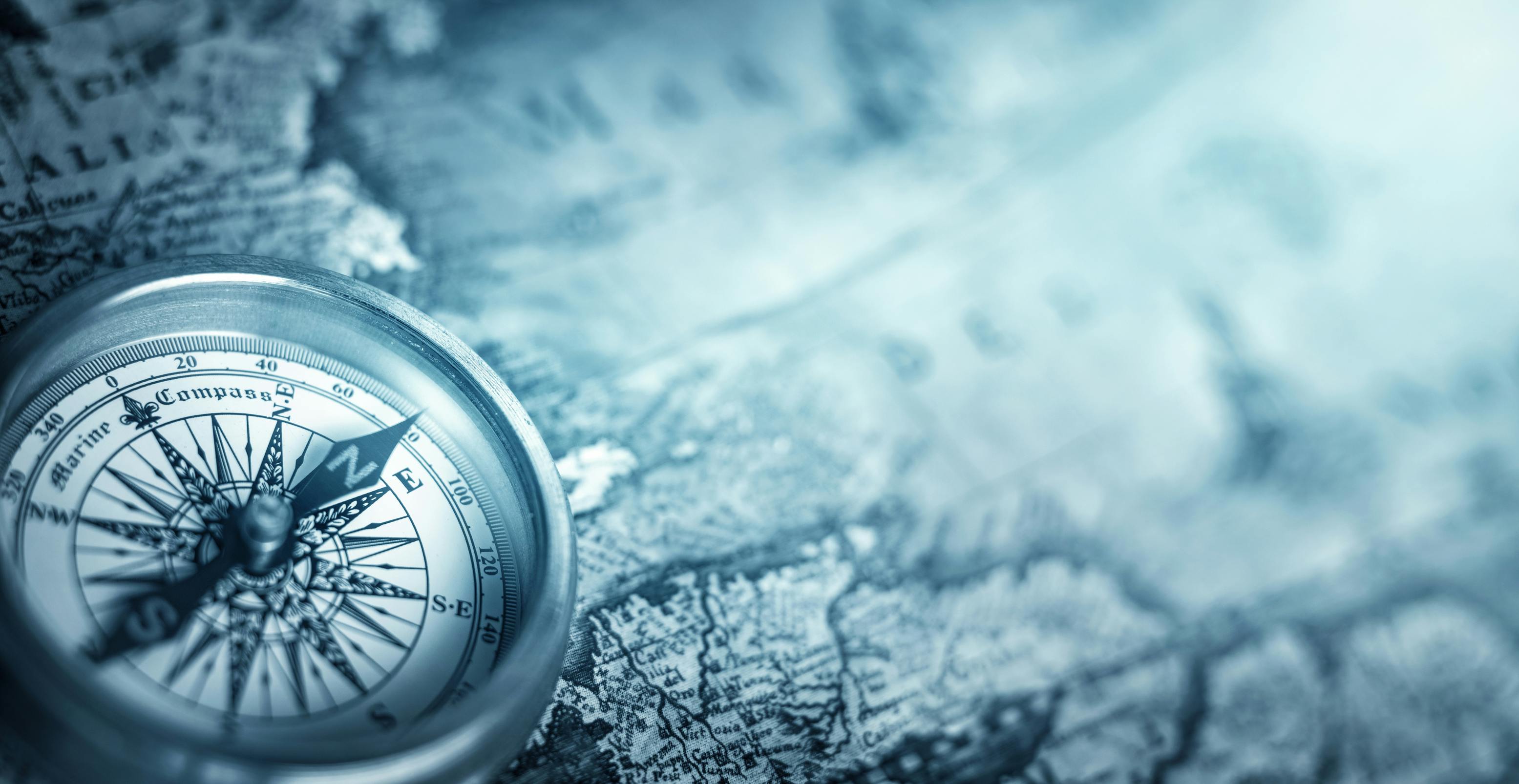 6670351288f9c4cfd49f0aad Compass Navigation