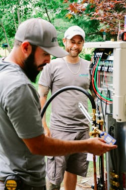 The Royal River team reassures potential customers that all-climate heat pumps are nothing like their 1970s predecessors. The Royal River team reassures potential customers that all-climate heat pumps are nothing like their 1970s predecessors.