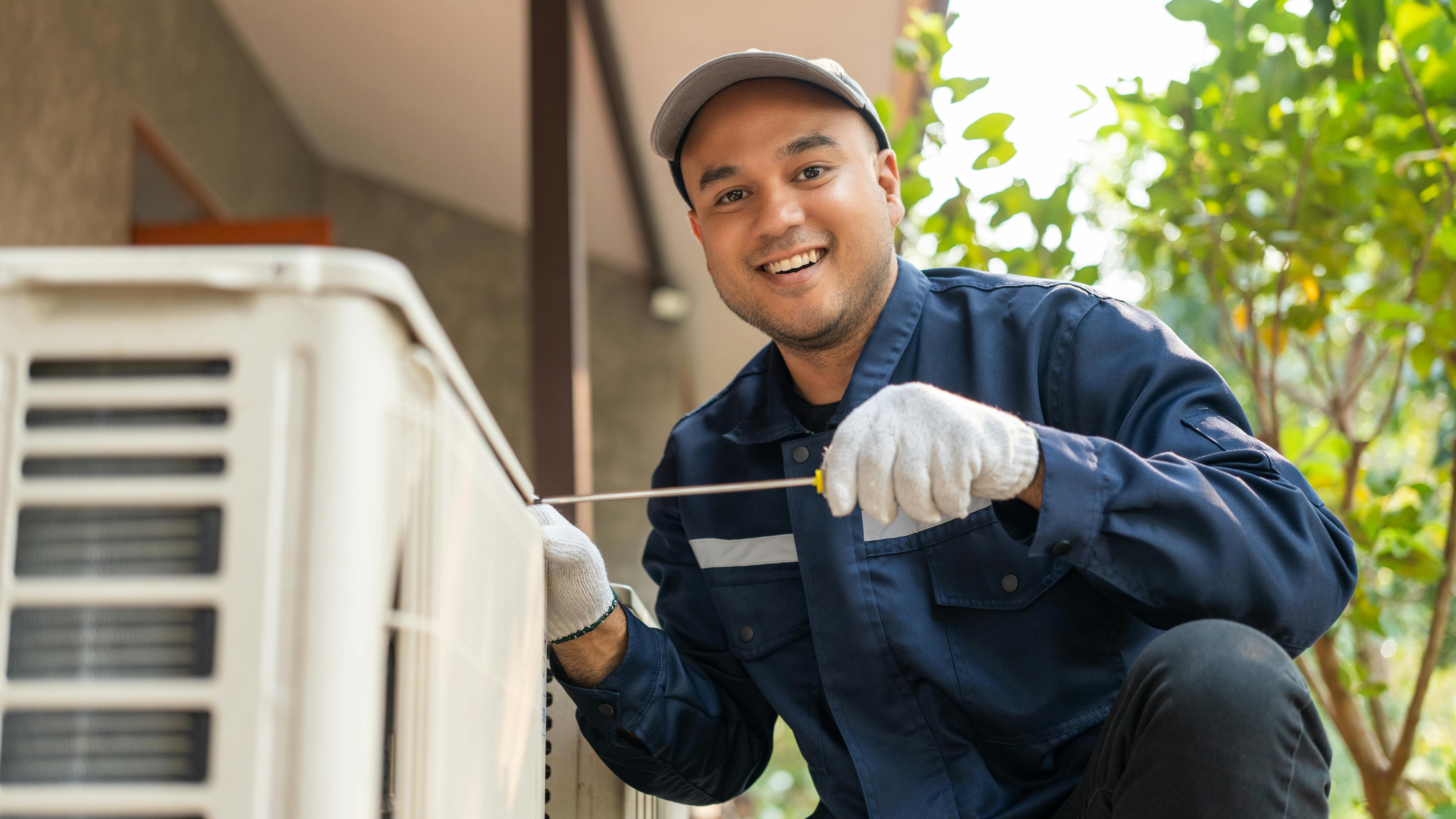 66c64260c2341819d1b42928 Happy Tech Aug23