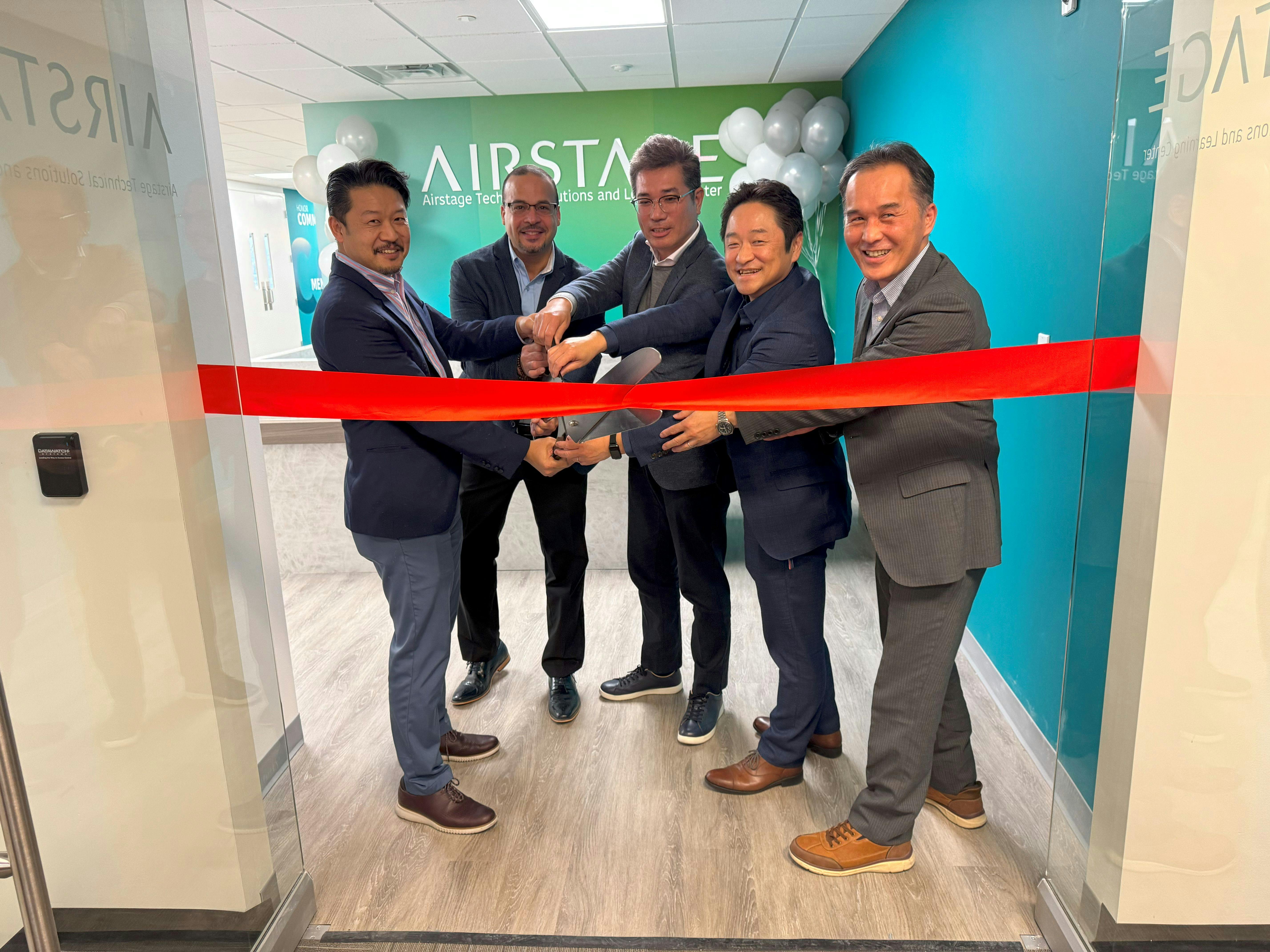 From left to right: Tomokazu Hosoi, FGA President; Ruben Marcucci, FGA Senior Director of Aftermarket; Toshiyuki Kawanishi, FGL Corporate Senior Executive Vice President; Yasushi Asanuma, FGL Corporate Vice President, Head of International Business Unit; Hideomi Osada, FGA Chief Financial Officer.